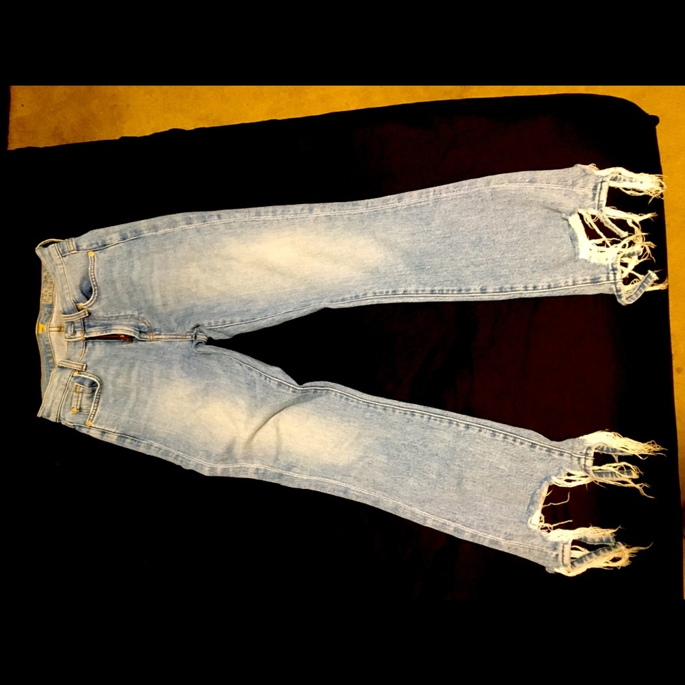 Seven7 White Wash High Waist Slim Kick Jeans